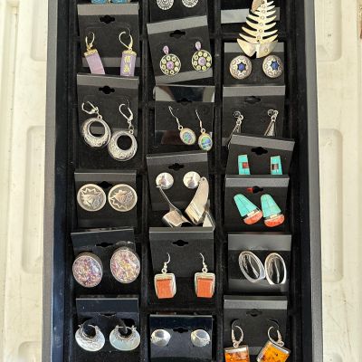 Santo Domingo. Hopi and Navajo earrings.jpg